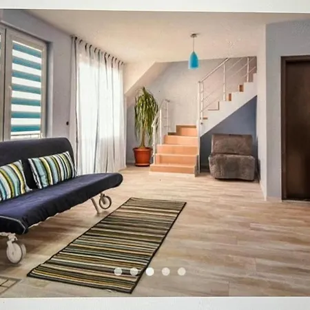 מלון דירות Victory